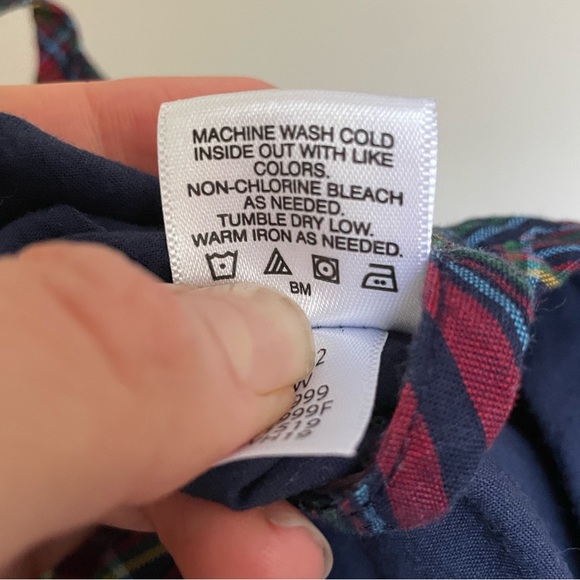 Hanna Andersson navy plaid romper, size 6-12m - Picture 7 of 7